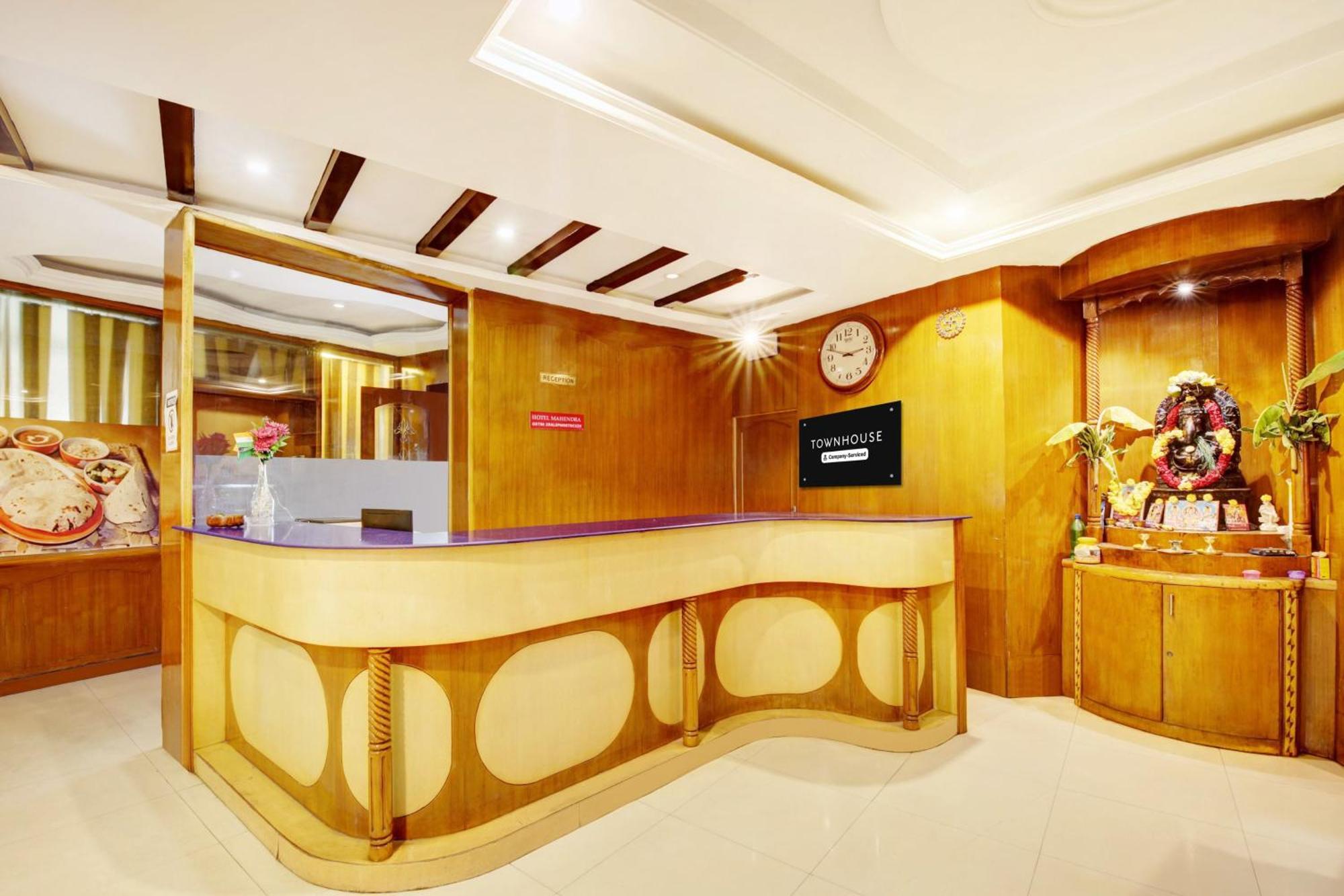 Super Townhouse Centre Formerly Mahendra Hotel 3*