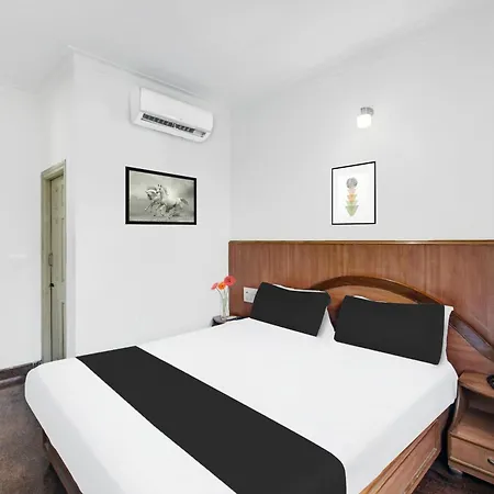 Super Townhouse Mysore City Centre Formerly Hotel Mahendra Exterior photo
